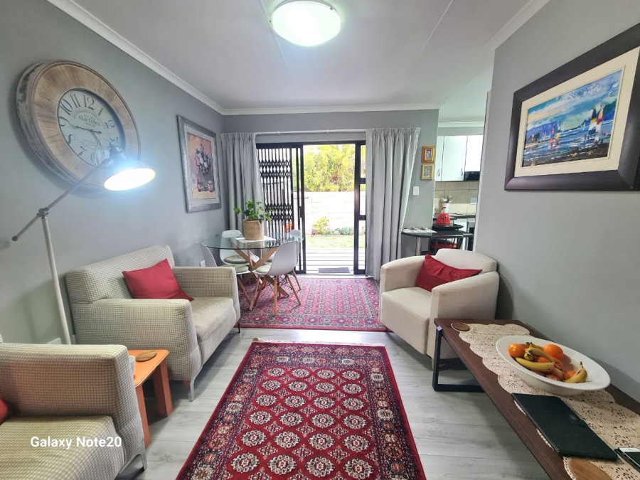 3 Bedroom Property for Sale in Paradise Beach Eastern Cape